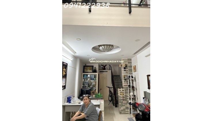 BÁN NHÀ 575/86 NGUYỄN ĐÌNH CHIỂU, QUẬN 3. DT: 3.2m*10m. 5 TẦNG. GIÁ 9.9 TỶ TL